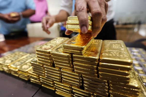 Gửi vàng tiết kiệm tại ngân hàng được không? Ngân hàng nào nhận gửi tiết kiệm bằng vàng?